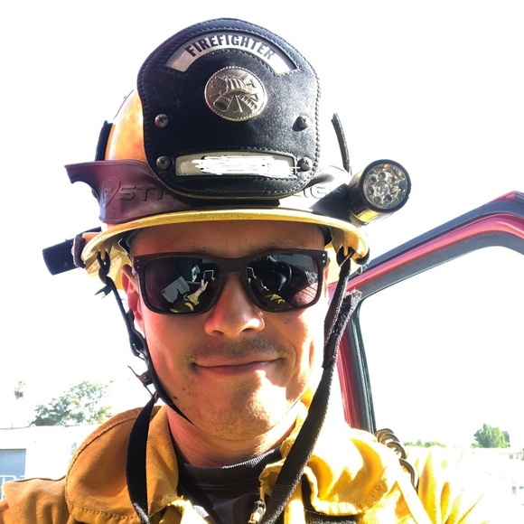 Meet your Posher, Chris - Picture 2 of 4